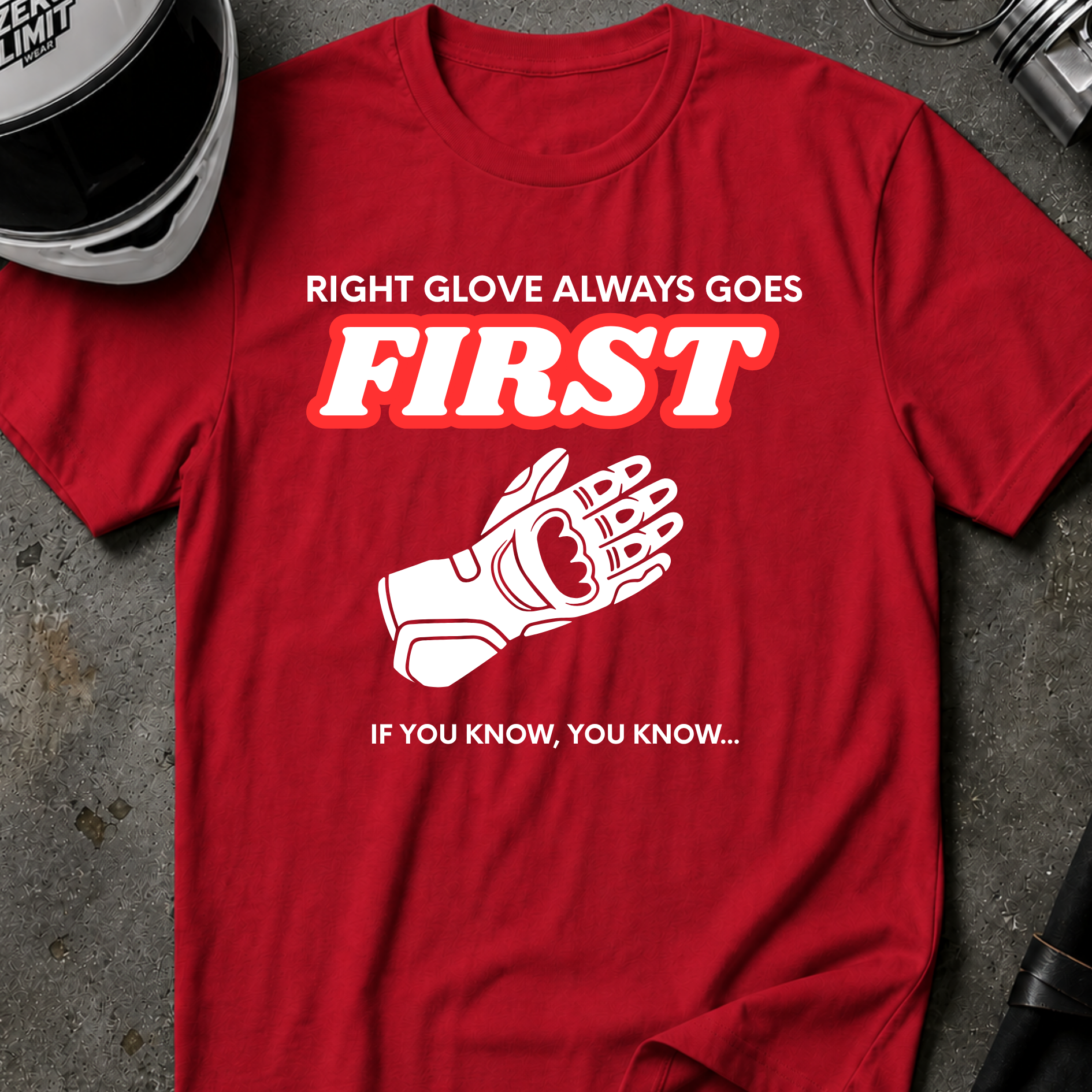 RIGHT GLOVE 1ST T-SHIRT