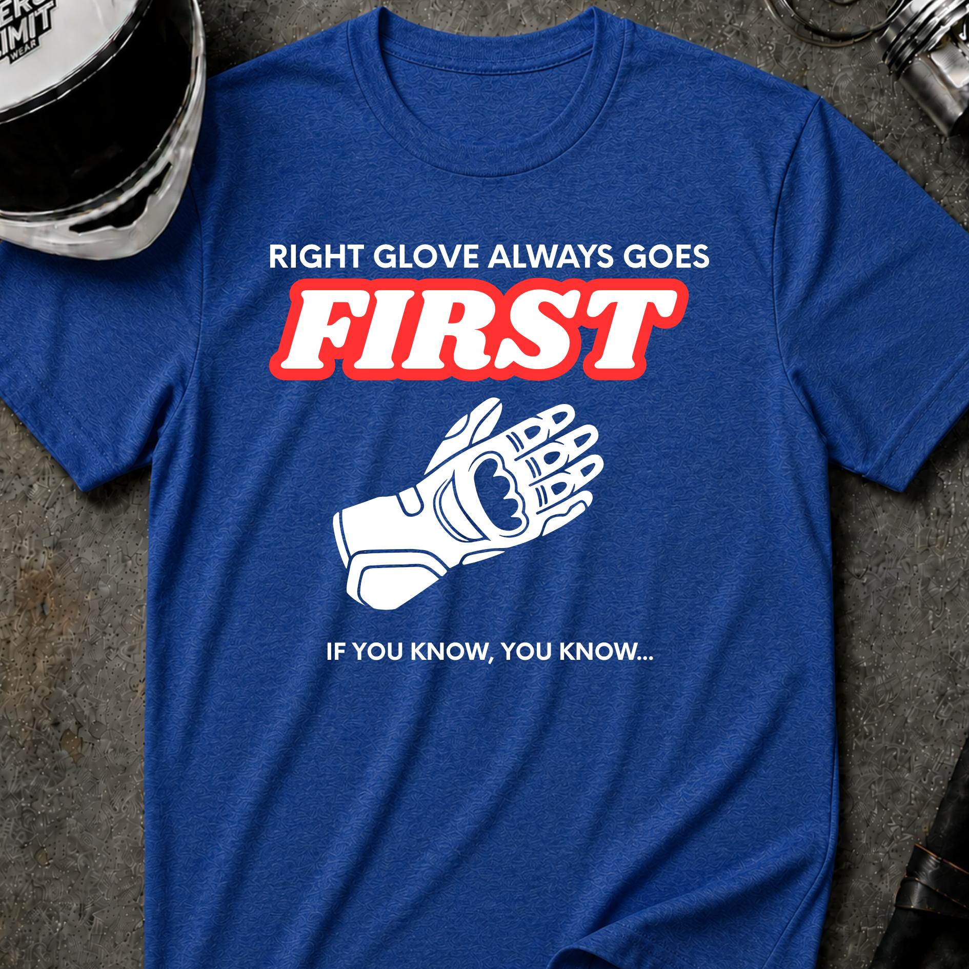 RIGHT GLOVE 1ST T-SHIRT