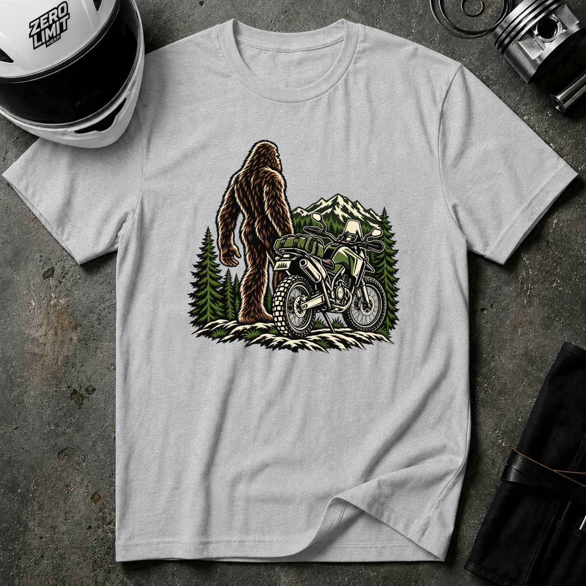 BIG FOOT T-SHIRT